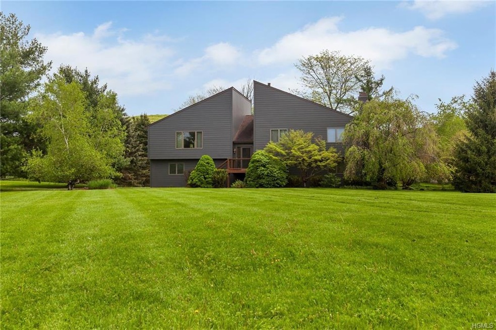 14 Southern Dr, Stormville, NY 12582 - photo 1