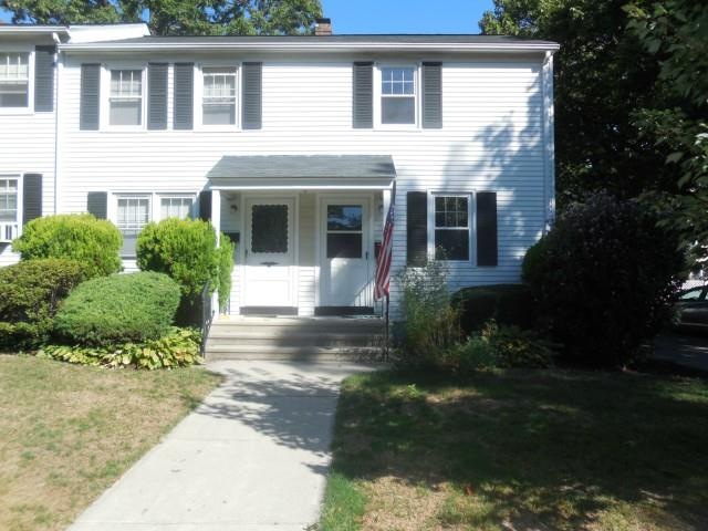 153 Sylvan Knoll Rd, Stamford, CT 06902 - photo 1