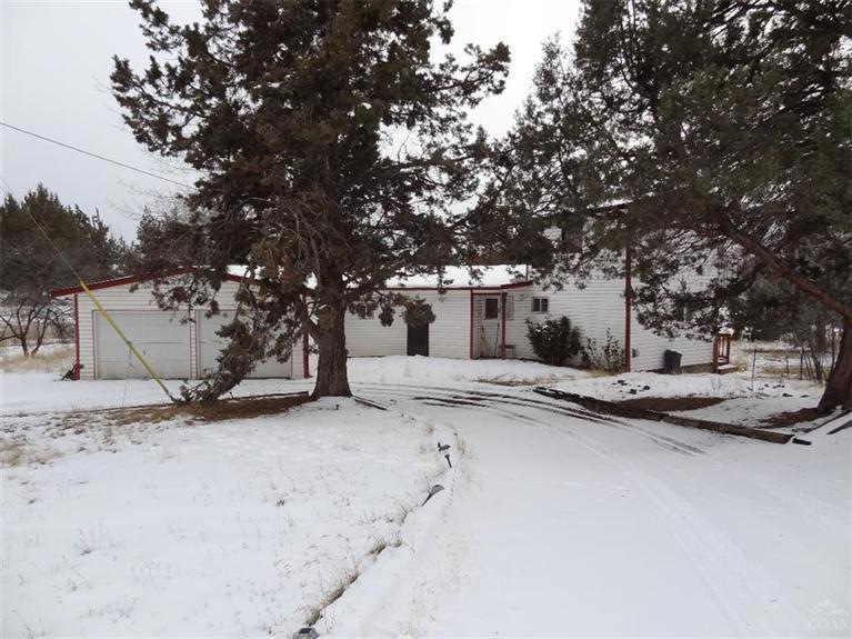 63707 Scenic Dr, Bend, OR 97703 - photo 1