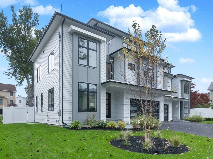 40 Ashmont Ave unit 40, Newton, MA 02458 - photo 1