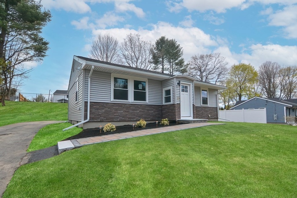 77 Baldwin Ave, Framingham, MA 01701 - photo 1