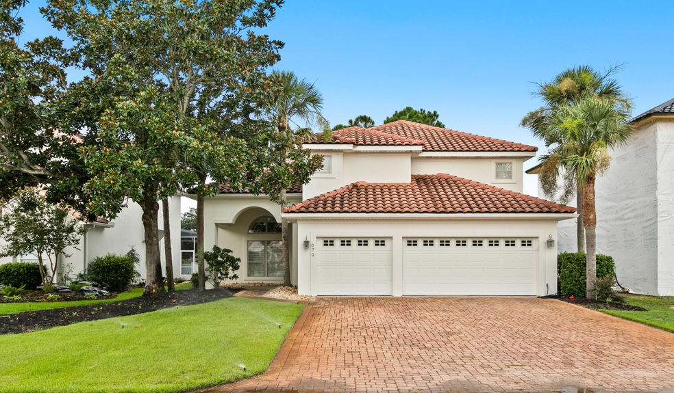 679 Emerald Bay