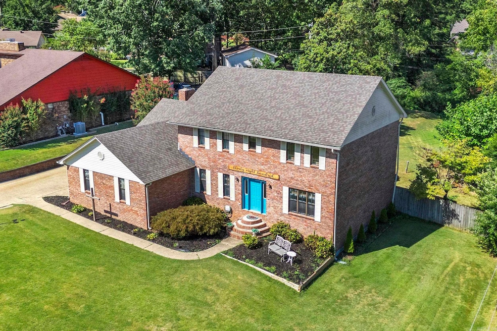 3800 Beaver Cir, Benton, AR 72019 - photo 1