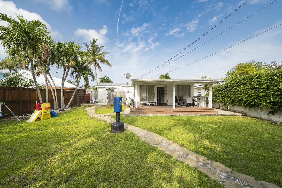1327-20thTerr-3148 (12 of 37)