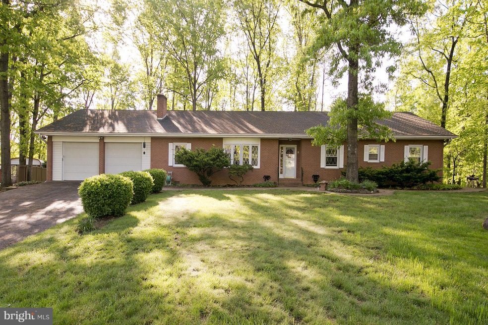 148 West St, Stephens City, VA 22655 - photo 1