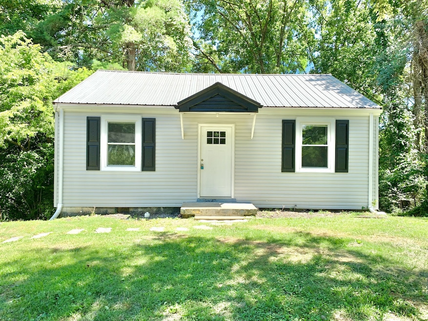 1330 Vogue Hill Rd, Clarksville, TN 37040 - photo 1