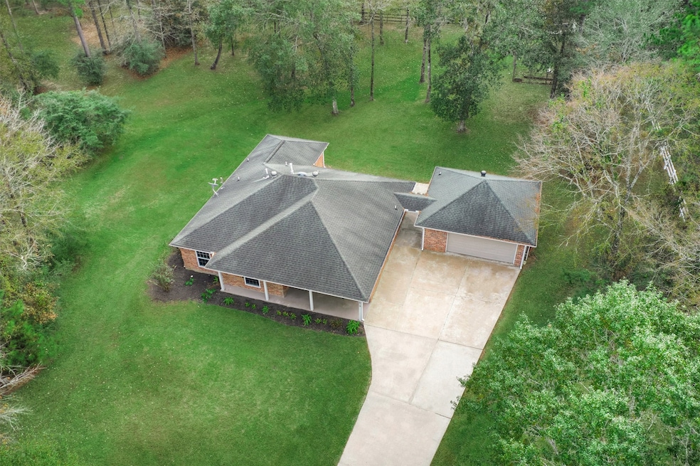 8819 Sendera Dr, Magnolia, TX 77354 - photo 1