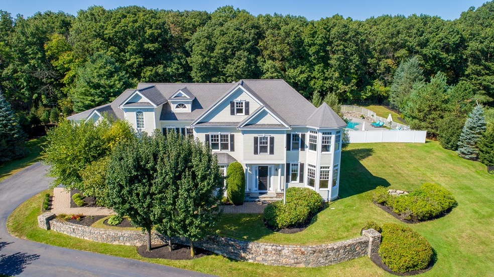 6 Stonegate Ln, Dover, MA 02030 - photo 1