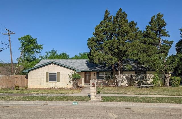 802 Kate St, Copperas Cove, TX 76522 - photo 1