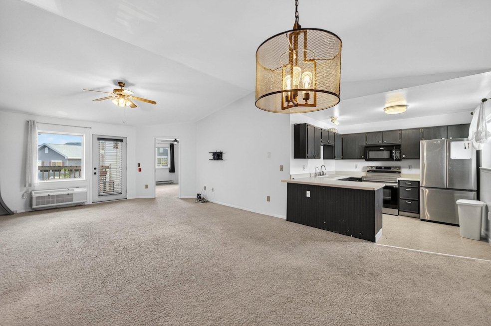 2954 King James Way unit 4, Fitchburg, WI 53719 - photo 1