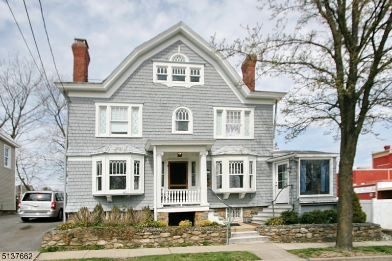 107 W Moore St, Hackettstown, NJ 07840 - photo 1