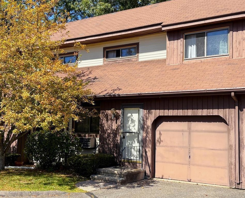 For Rent $2,100/month