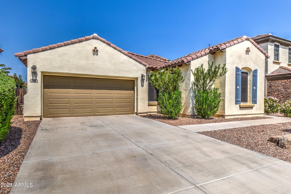 930 E Canyon Way, Chandler, AZ 85249 - photo 1