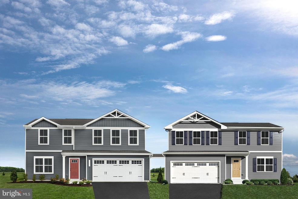 668 Raeann Dr, Greencastle, PA 17225 - photo 1