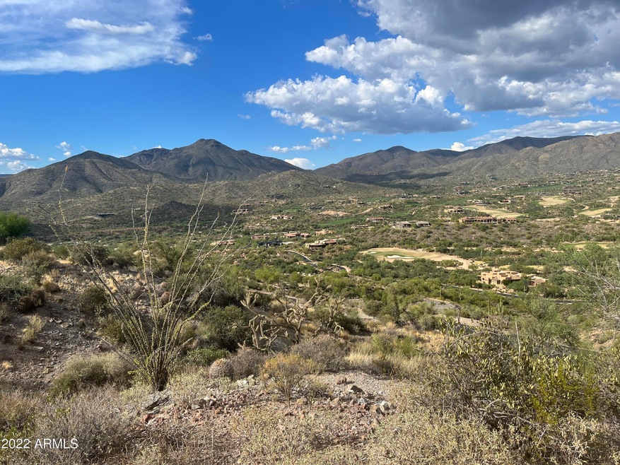 001_Surounding MTs and Golf Views!