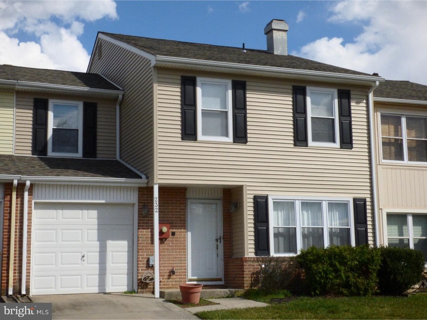 232 Lafayette Dr, Swedesboro, NJ 08085 - photo 1