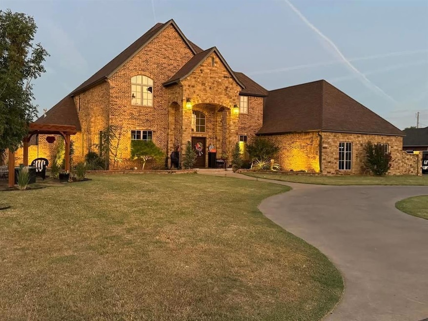 Pending $515,000