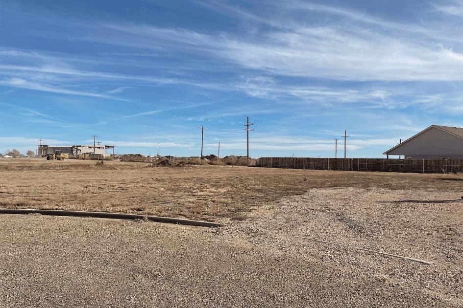 3118 Alamositas Dr, Dalhart, TX 79022 - photo 1