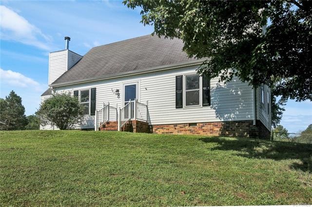 Welcome to 202 Linstead Road, Sandston, VA 23150. 