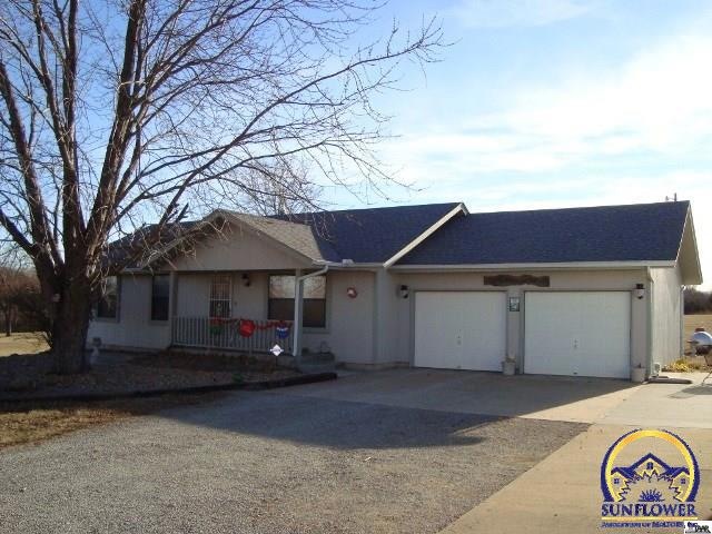 14255 123rd Ln, Hoyt, KS 66440 - photo 1