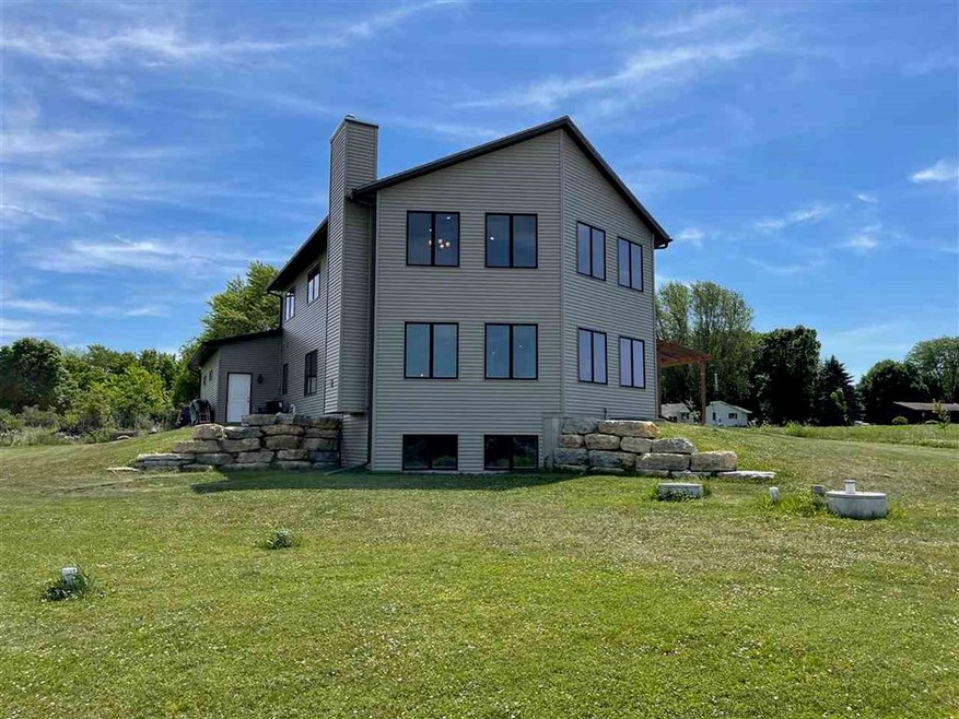 2471 Parkland Dr, McFarland, WI 53558 - photo 1