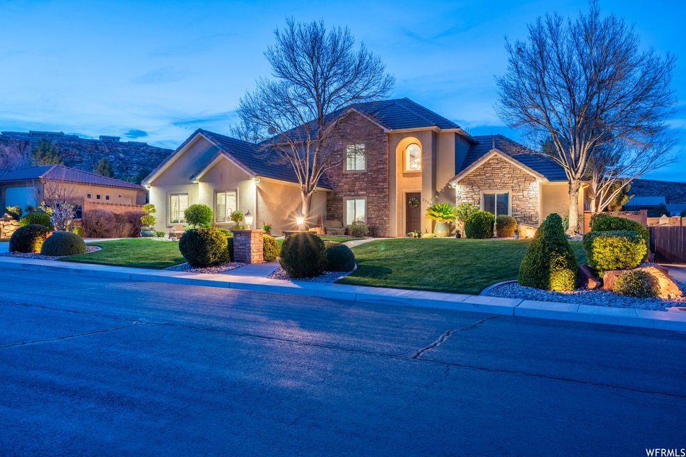 Wow!  this beautiful home is the one you'v been wa
