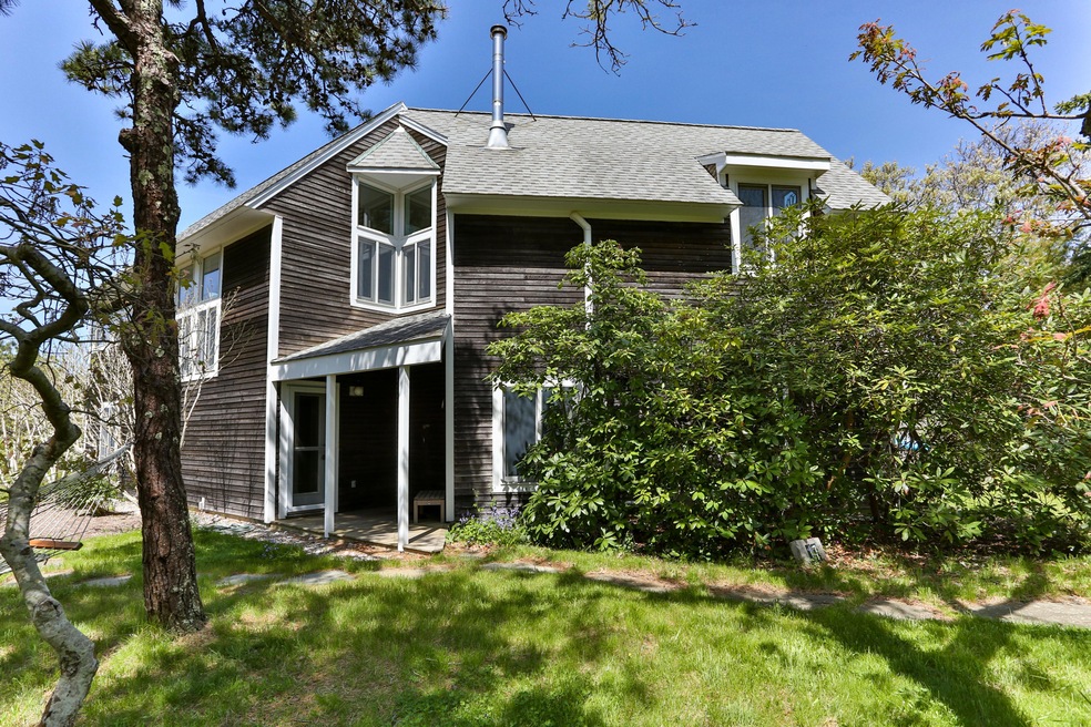 17 Hart Rd, Truro, MA 02652 - photo 1