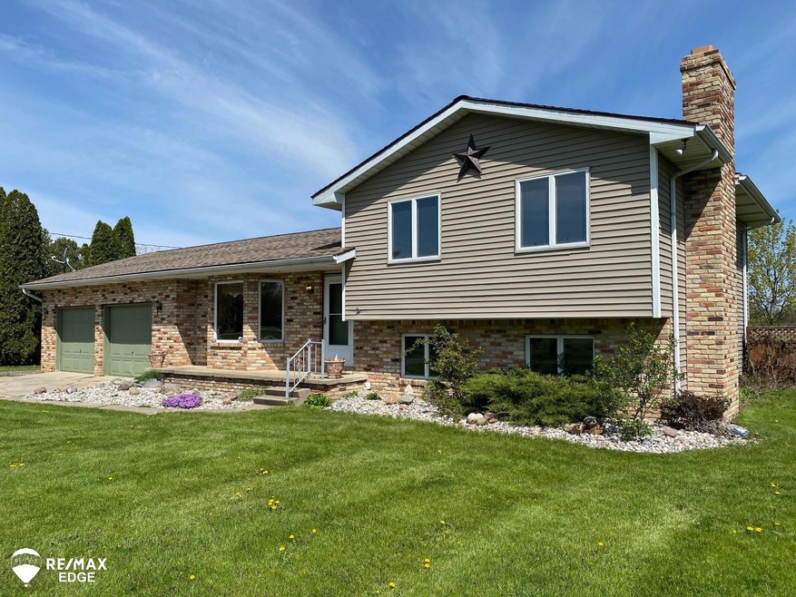 8177 E Potter Rd, Davison, MI 48423 - photo 1