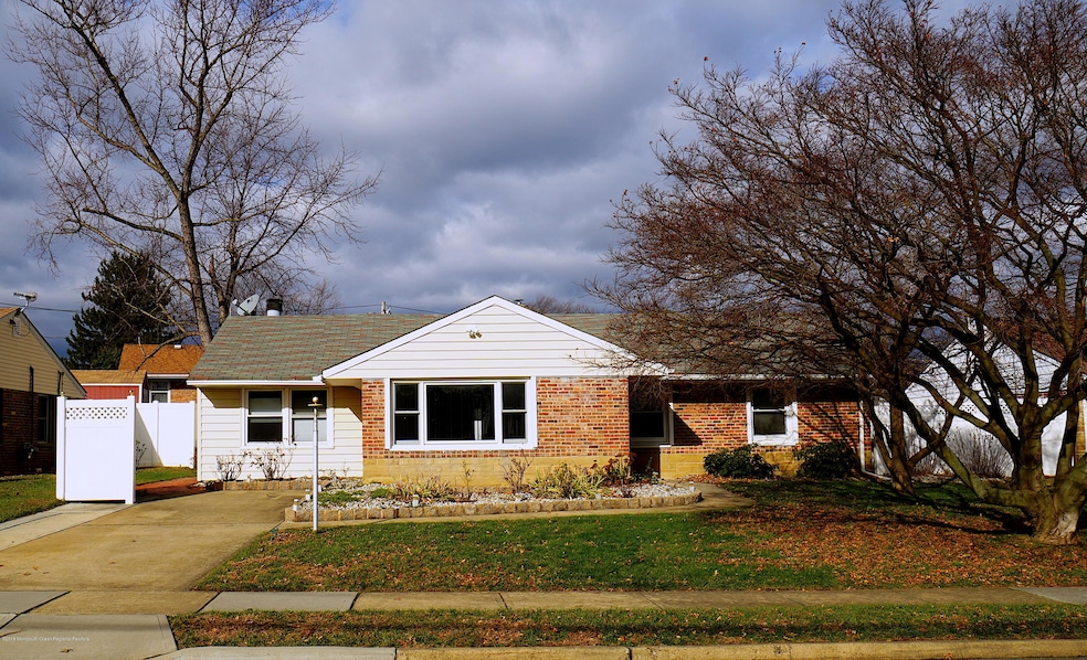 39 Gurley Rd, Edison, NJ 08817 - photo 1