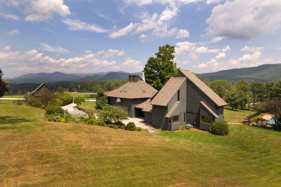 117 Viewmont Dr, Rutland, VT 05701 - photo 1