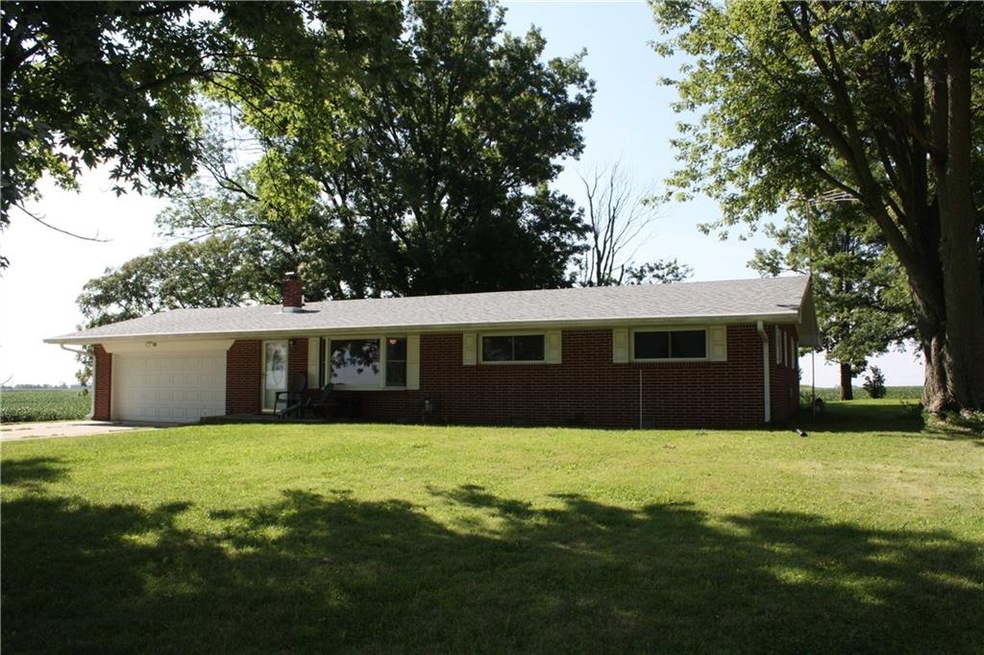 2127 W 100 N, Franklin, IN 46131 - photo 1