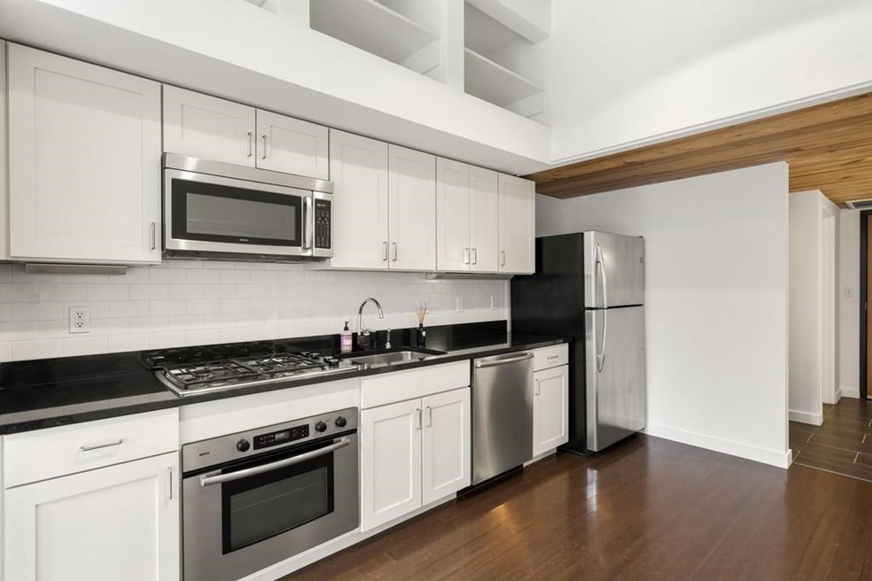 1 Aberdeen Way unit 117, Cambridge, MA 02138 - photo 1