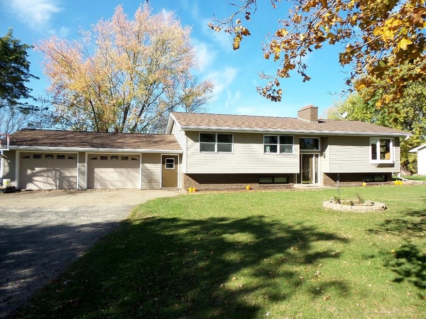 130 S Summit St, Alma Center, WI 54611 - photo 1