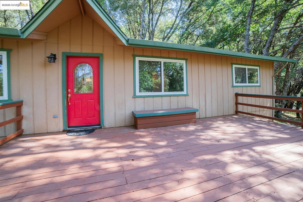 18070 Pipit Ct, Twain Harte, CA 95383 - photo 1