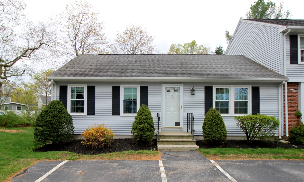 57 Garfield St unit 1, Saco, ME 04072 - photo 1