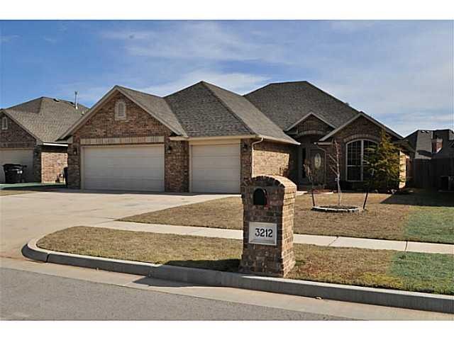 Exterior Front. Immaculate 3 bedroom, 2 bath home 