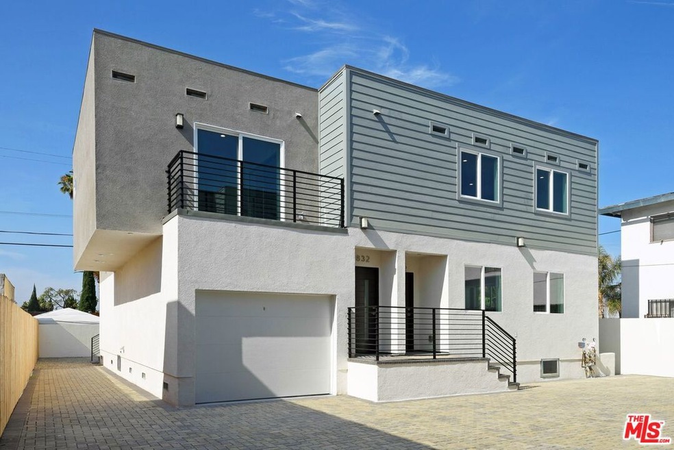 4832 Saturn St, Los Angeles, CA 90019 - photo 1