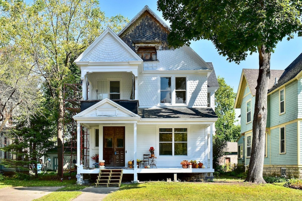 For Sale $228,000