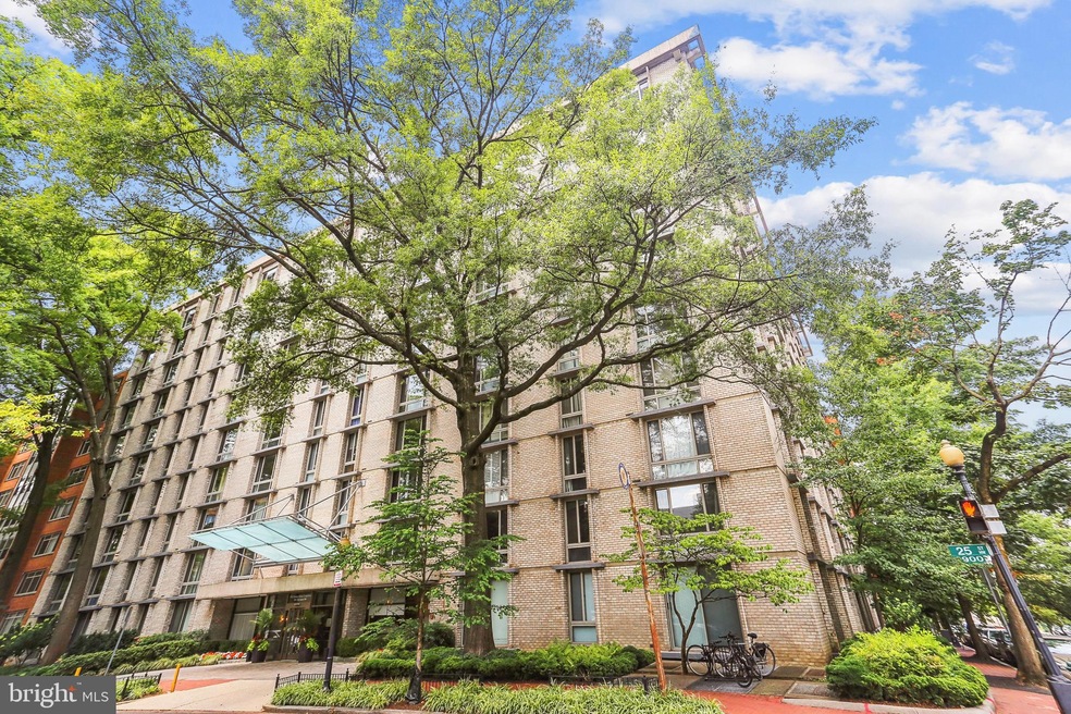 Claridge House unit 214N, Washington, DC 20037 - photo 1