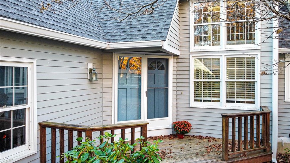 353 Winding Pond Rd, Londonderry, NH 03053 - photo 1