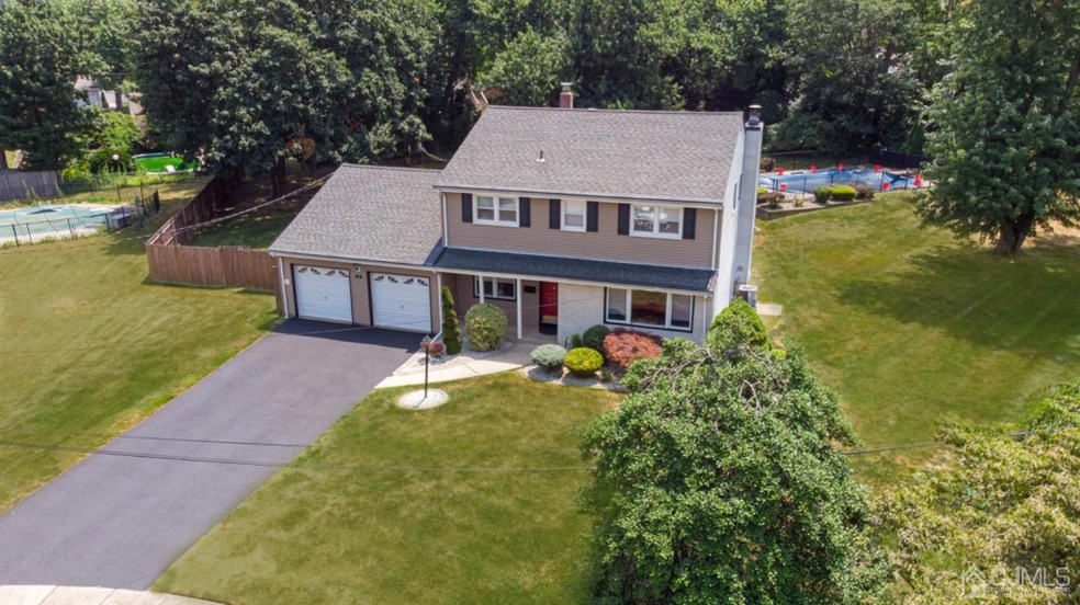 14 Warren Ct, Old Bridge, NJ 08857 - photo 1