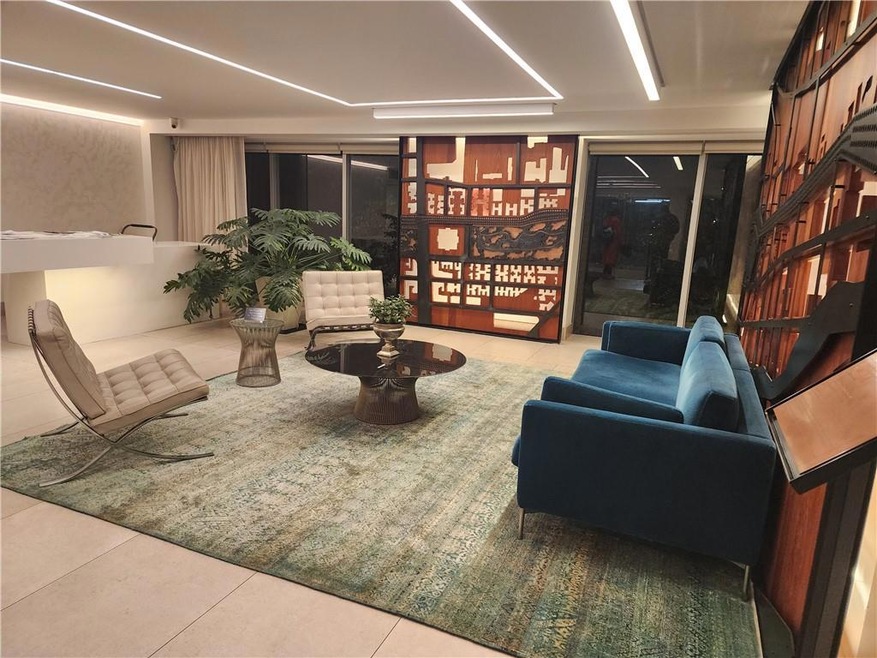 800 Grand Concourse unit 4GN, Bronx, NY 10451 - photo 1