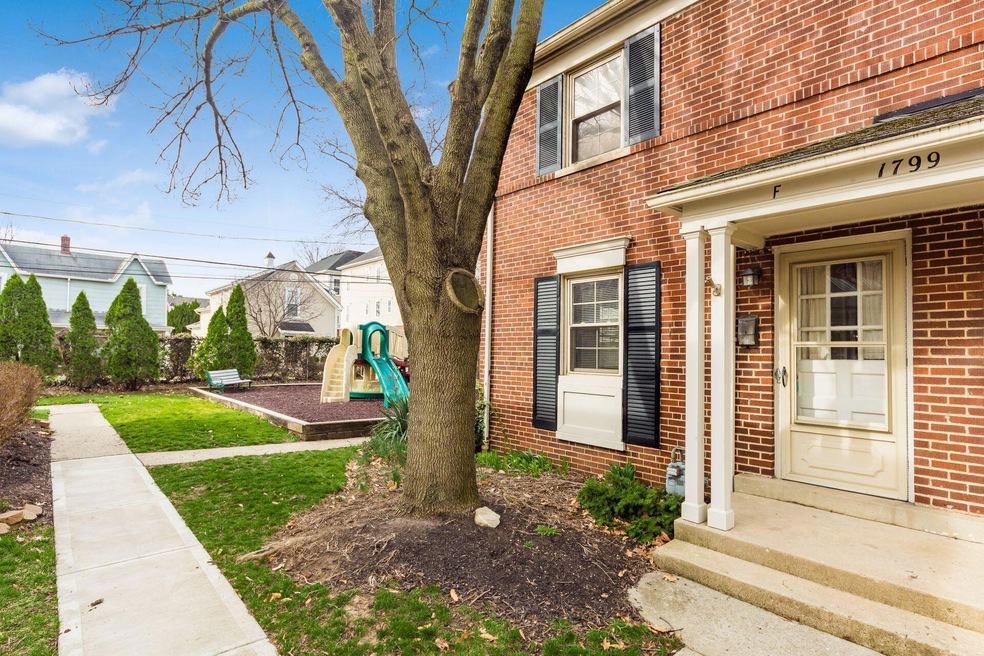 001 1799 Kings Ct Columbus OH