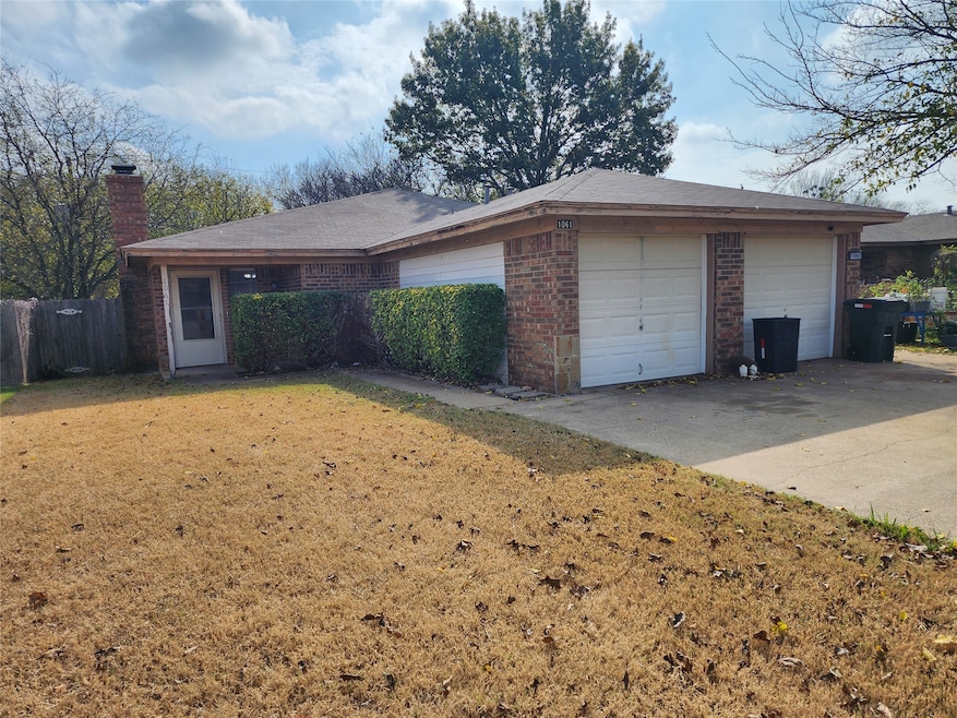 1061 Irene St, Burleson, TX 76028 - photo 1