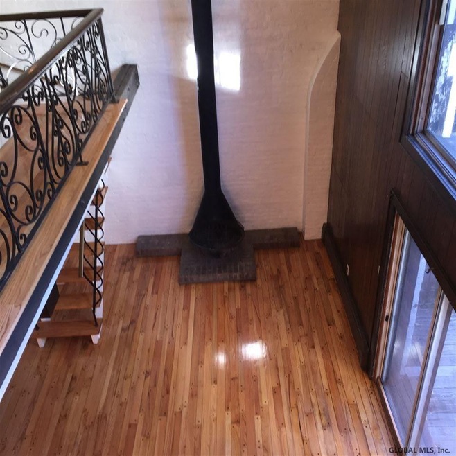 45 Williams Rd unit Carriage house, Troy, NY 12180 - photo 1