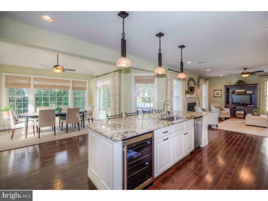 9 Strathmore Ct, Wallingford, PA 19086 - photo 1