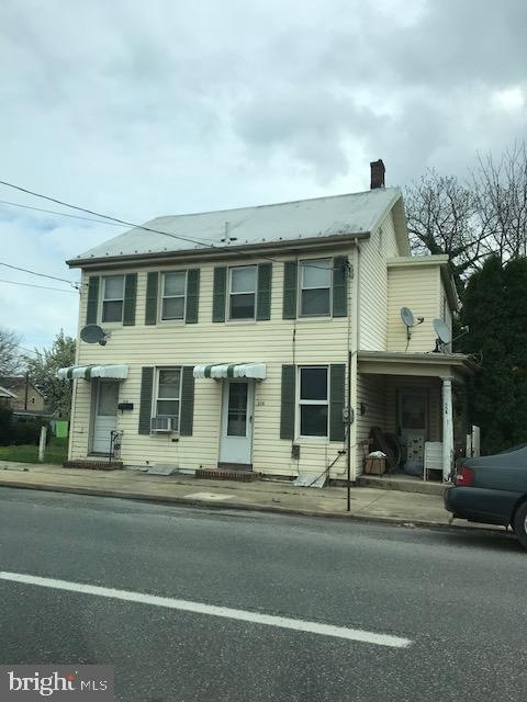 536 S Main St, Chambersburg, PA 17201 - photo 1