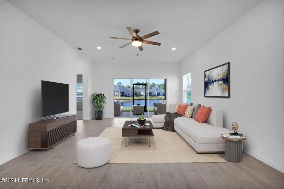 302 Lake Sinclair St, St. Augustine, FL 32084 - photo 1