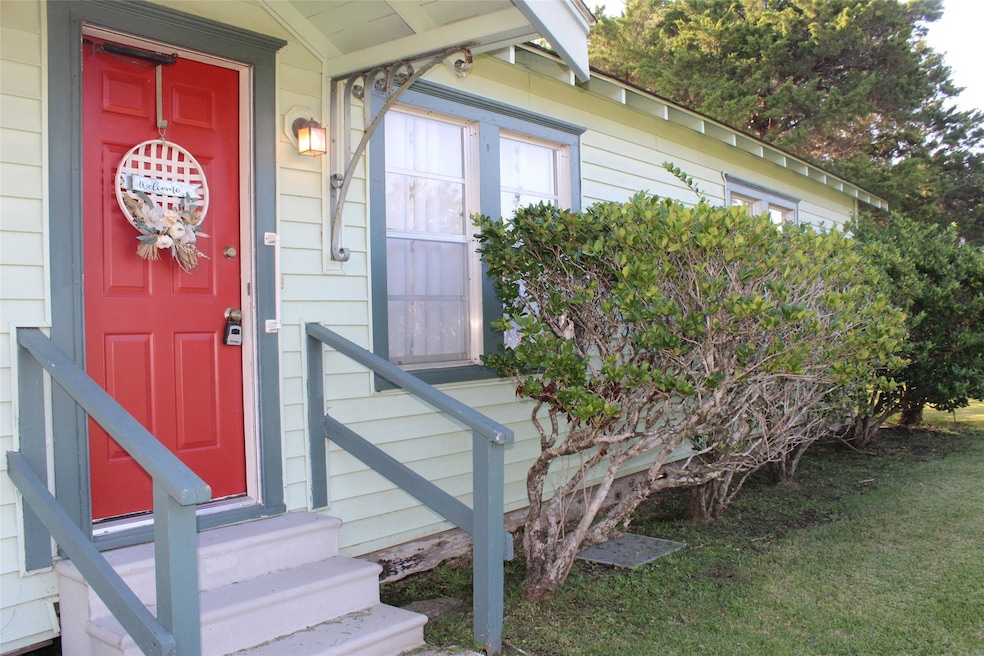 3124 Bucks Bayou Rd, Bay City, TX 77414 - photo 1