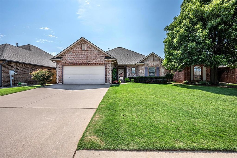 View of front of property with a front lawn and a 